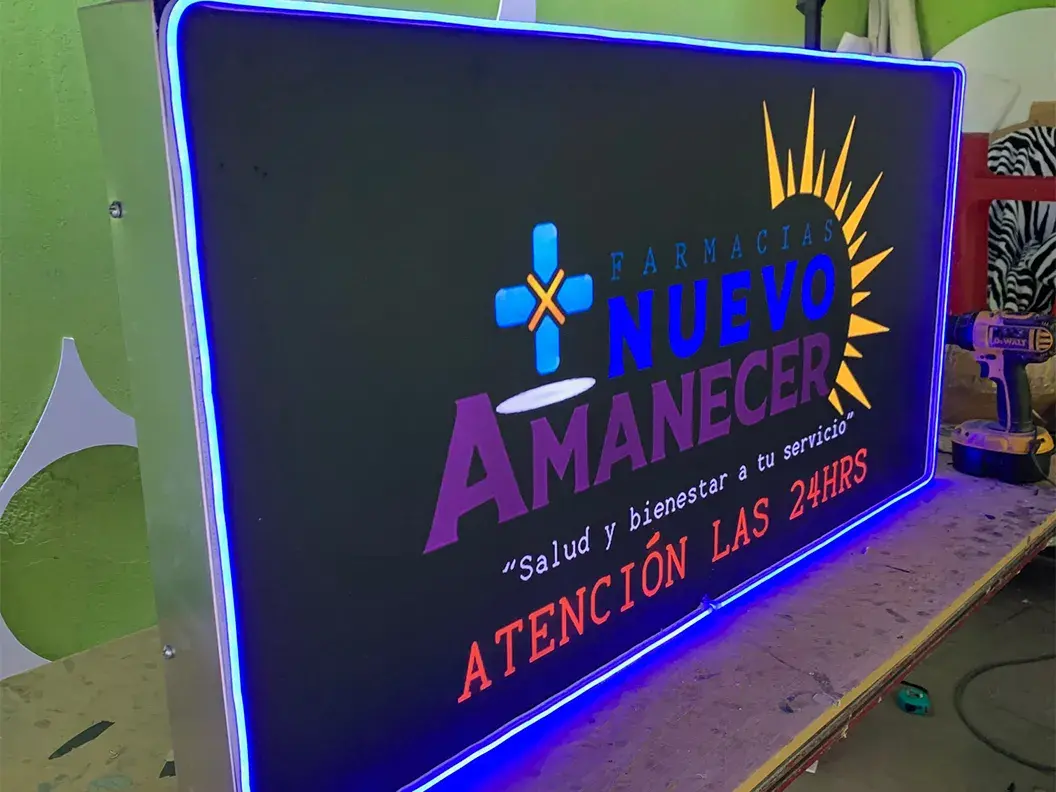Anuncios Luminosos para Consultorios y Farmacias