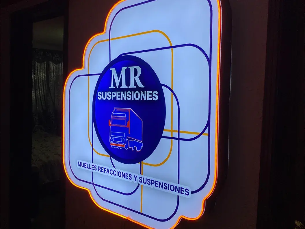 Anuncios Luminosos para Refaccionarias