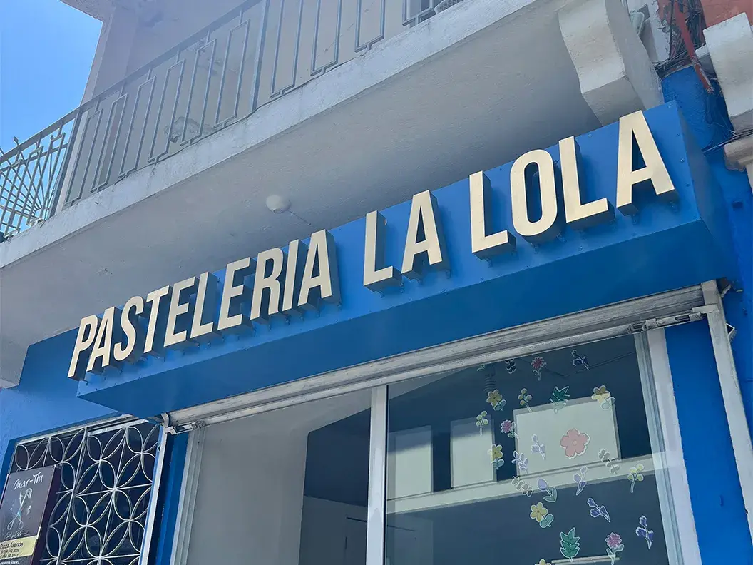 Anuncios Luminosos para Restaurantes y Cafeterías