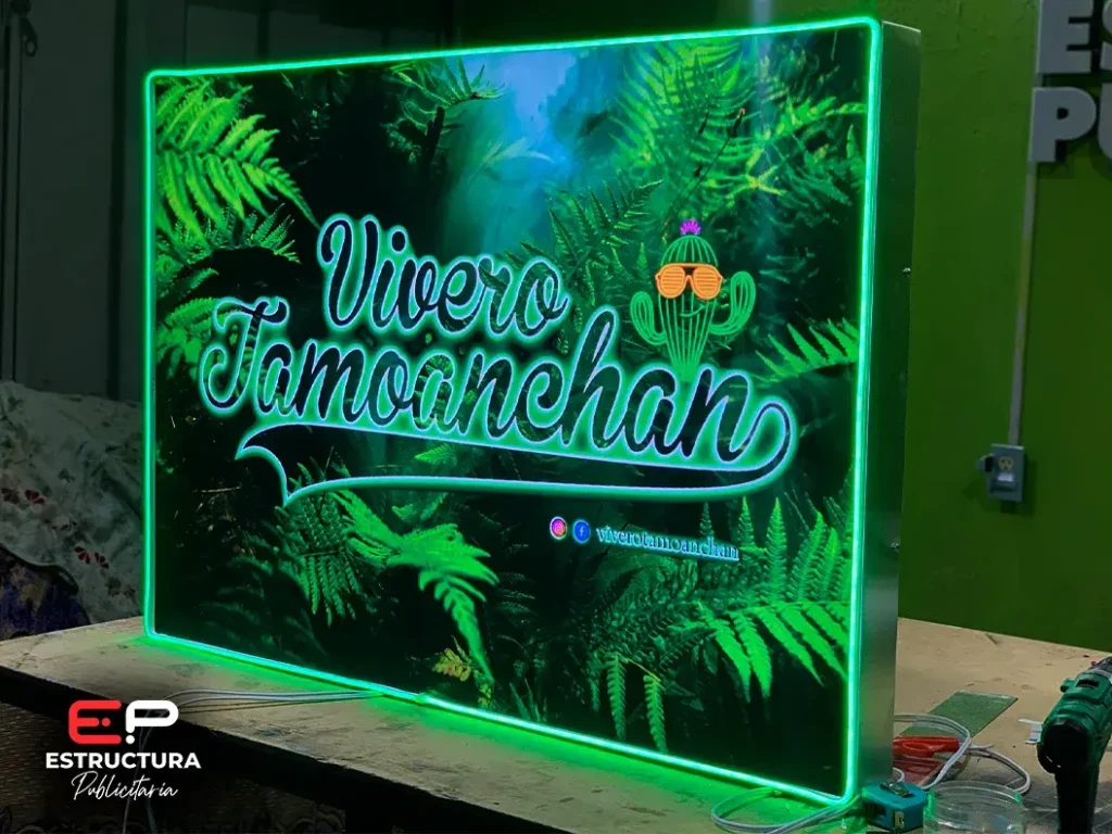 Cajas de luz - Anuncio Luminoso Rectangular - Estructura Publicitaria México